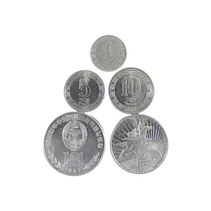 朝鮮人民共和國 紀念幣一套 1, 5, 10, 50 Chon, 1 Won 1959-1987